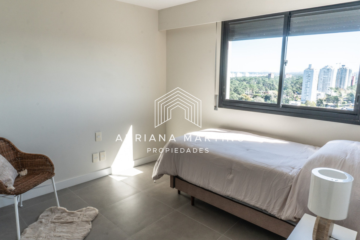 Apartamento ID.71721 - Greenlife - 3 dormitorios con 3 baños - OPORTUNIDAD.