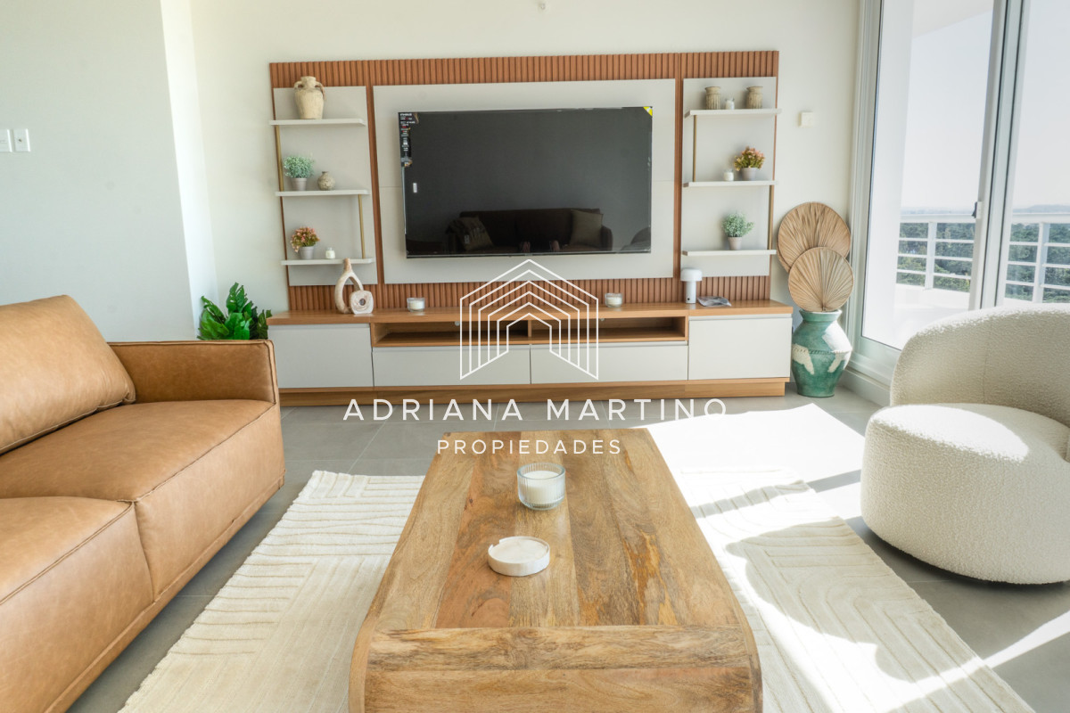 Apartamento ID.71721 - Greenlife - 3 dormitorios con 3 baños - OPORTUNIDAD.