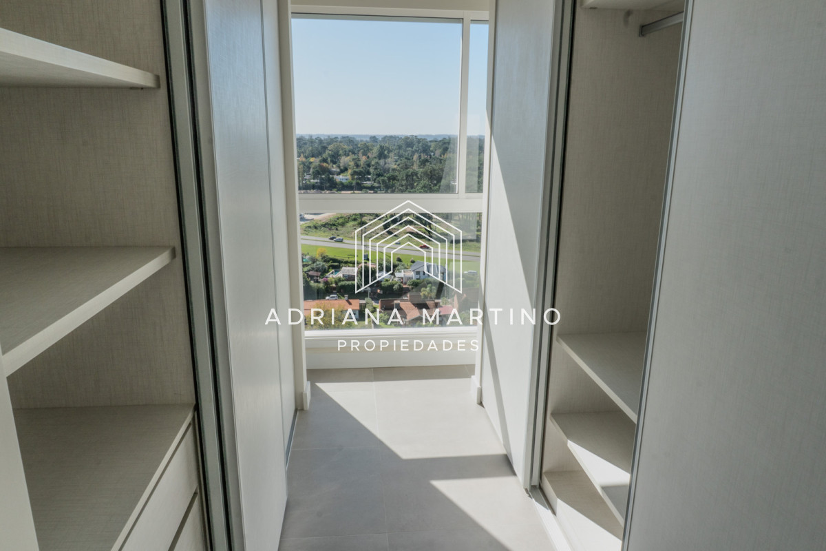 Apartamento ID.71721 - Greenlife - 3 dormitorios con 3 baños - OPORTUNIDAD.