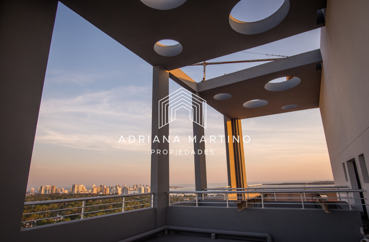 Apartamento ID.71721 - Greenlife - 3 dormitorios con 3 baños - OPORTUNIDAD.