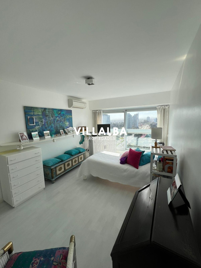 Apartamento ID.4299 - Torre Parquemar Bosque 4 dormitorios.