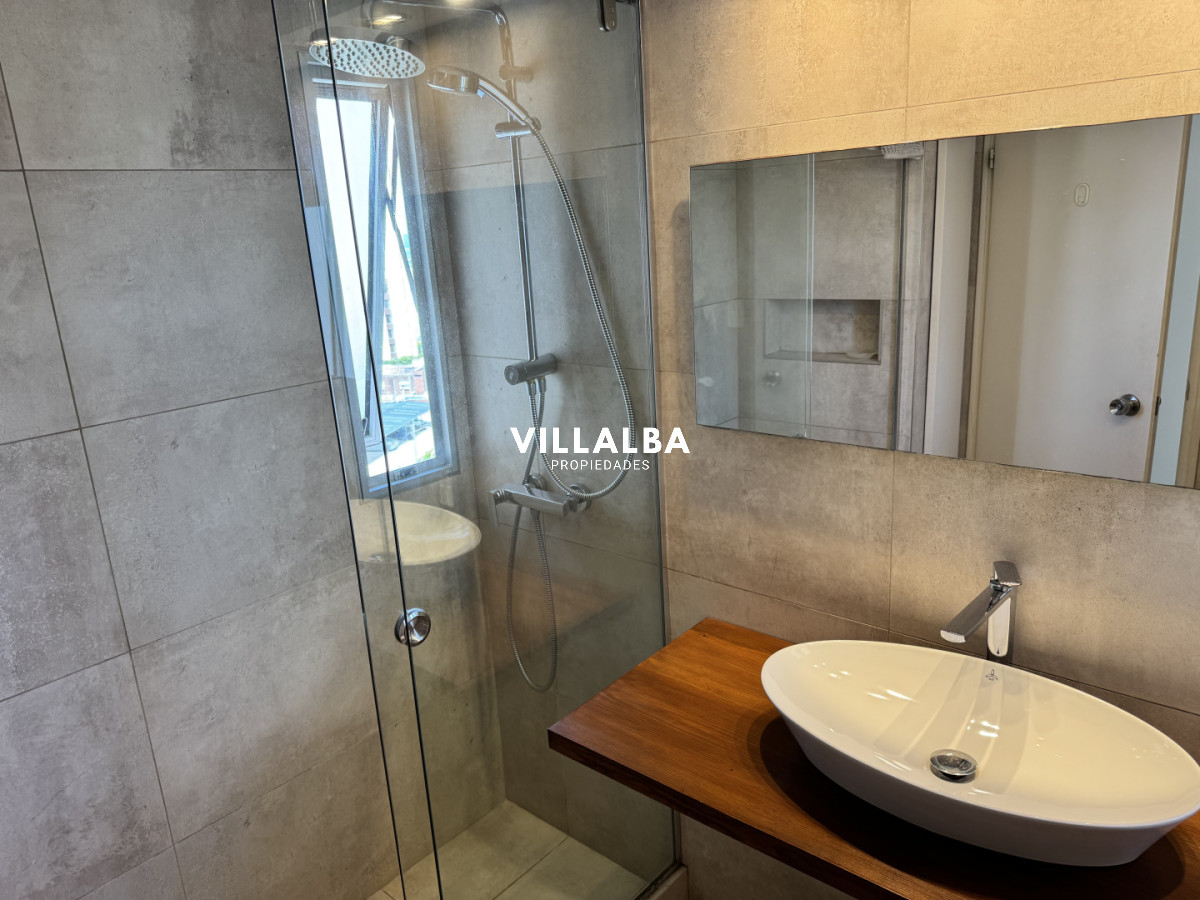 Apartamento ID.4300 - Punta del Este - Chiverta - Apartamento - 2 dormitorios y servicio - 3 baños - Reciclado a nuevo