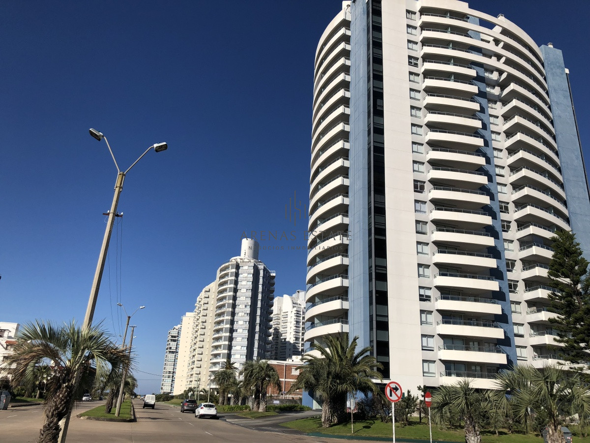 Apartamento ID.1153 - Apartamento en Venta 3 dormitorios Punta del Este The Forest Tower 2