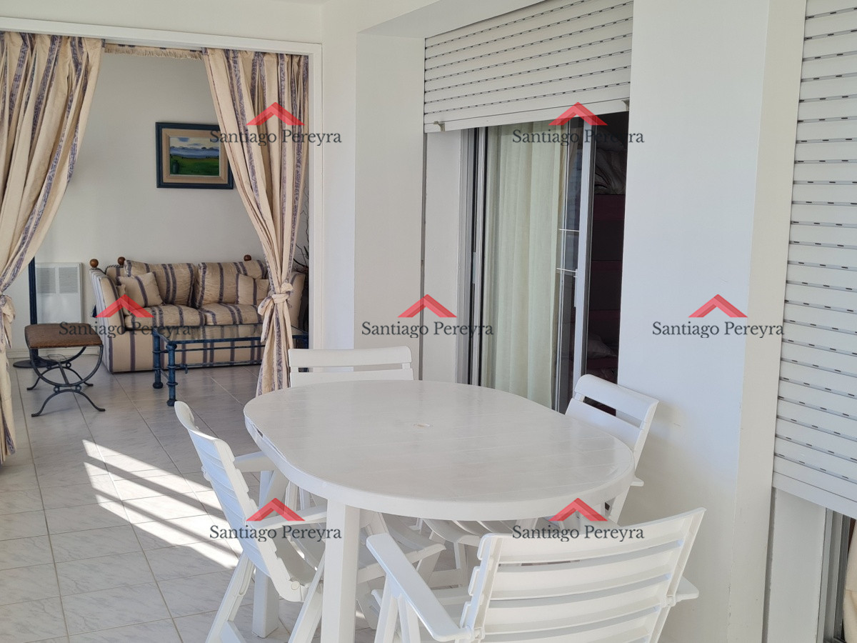 Apartamento ID.7689 - Lincoln Center 2 dormitórios y medio vista al mar.