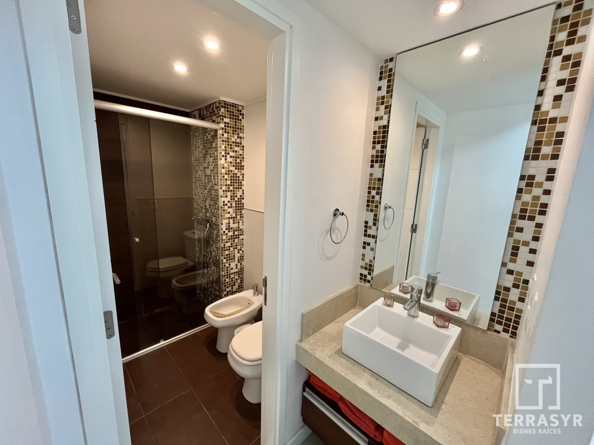 Apartamento ID.25 - Apartamento en Venta 3 dormitorios Punta del Este The Forest Tower 2