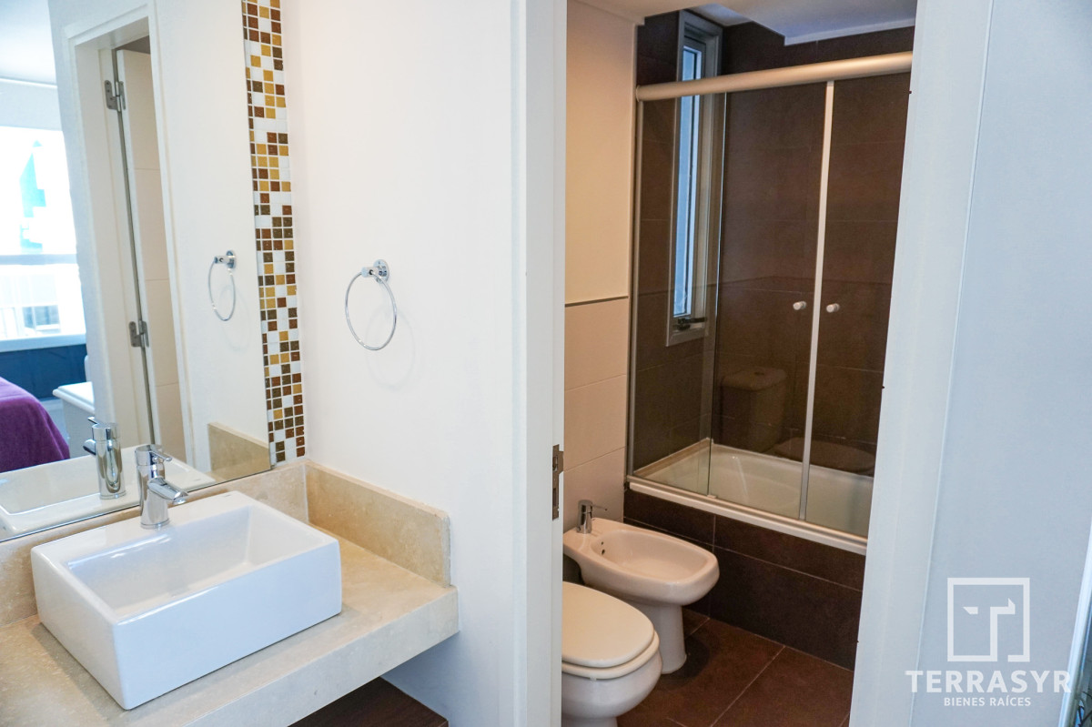 Apartamento ID.25 - Apartamento en Venta 3 dormitorios Punta del Este The Forest Tower 2