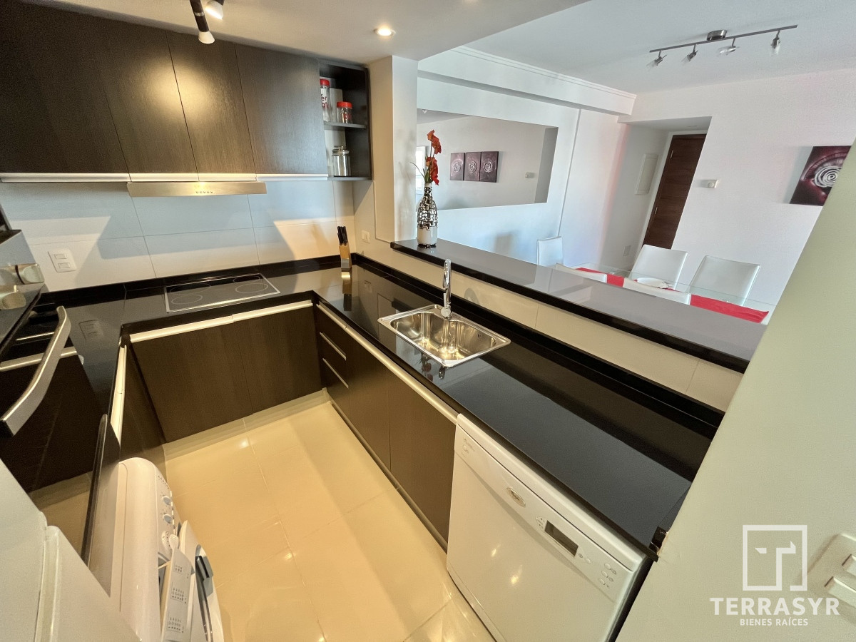 Apartamento ID.25 - Apartamento en Venta 3 dormitorios Punta del Este The Forest Tower 2