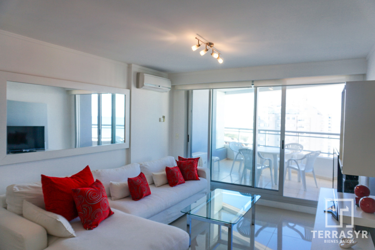 Apartamento ID.25 - Apartamento en Venta 3 dormitorios Punta del Este The Forest Tower 2