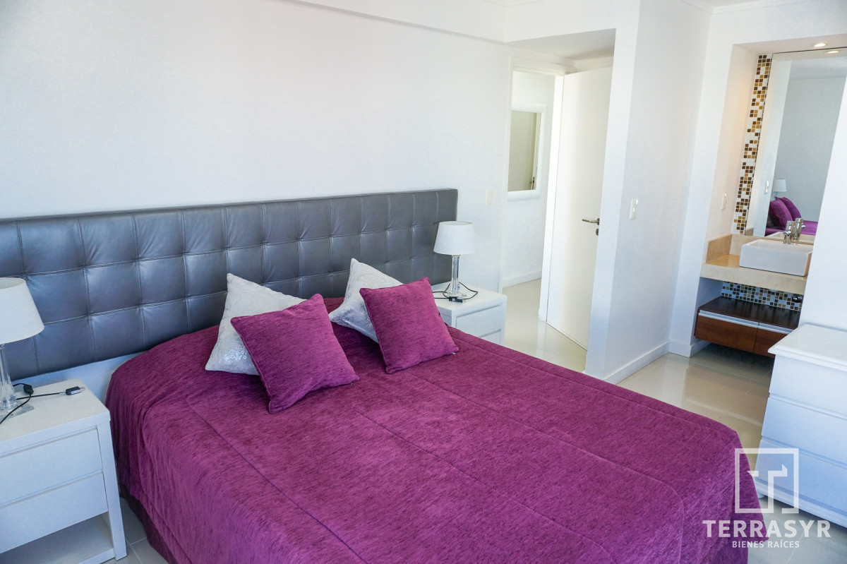 Apartamento ID.25 - Apartamento en Venta 3 dormitorios Punta del Este The Forest Tower 2