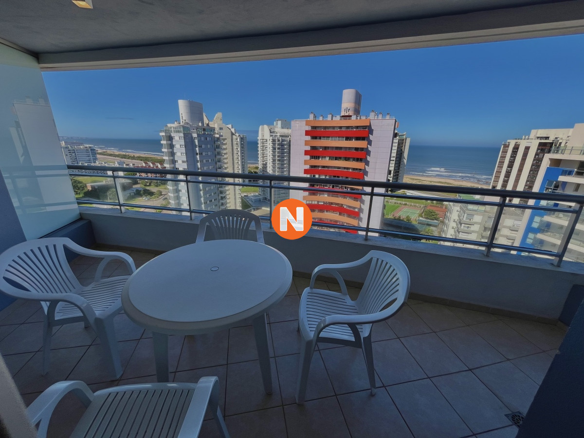 Apartamento Ref.220947 - Apartamento en Venta 3 dormitorios Punta del Este The Forest Tower 2