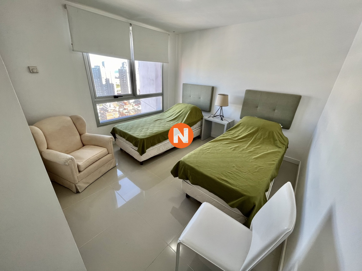 Apartamento Ref.220947 - Apartamento en Venta 3 dormitorios Punta del Este The Forest Tower 2