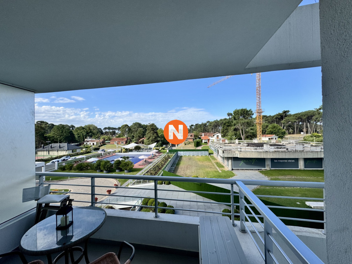 Apartamento Ref.225387 - Venta - Apartamento 1 dormitorio 2 baños - Punta del Este - Excelente ubicación - Servicios de primer nivel