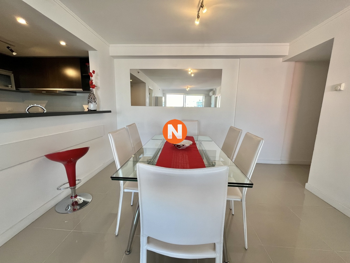 Apartamento Ref.220947 - Apartamento en Venta 3 dormitorios Punta del Este The Forest Tower 2