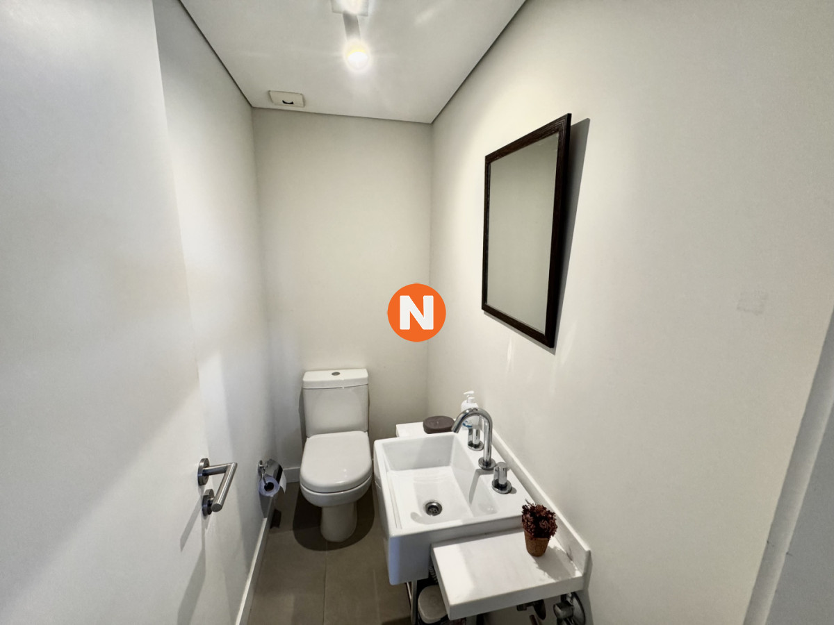 Apartamento Ref.225387 - Venta - Apartamento 1 dormitorio 2 baños - Punta del Este - Excelente ubicación - Servicios de primer nivel