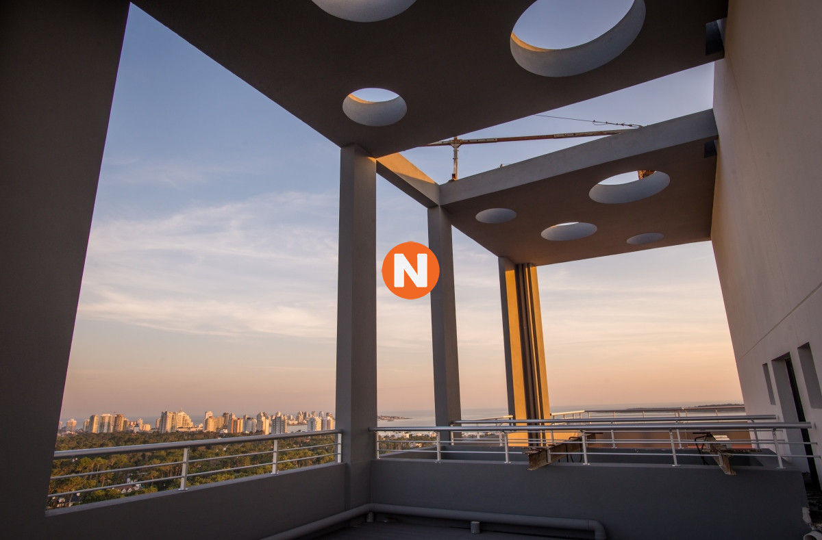 Apartamento Ref.225387 - Venta - Apartamento 1 dormitorio 2 baños - Punta del Este - Excelente ubicación - Servicios de primer nivel