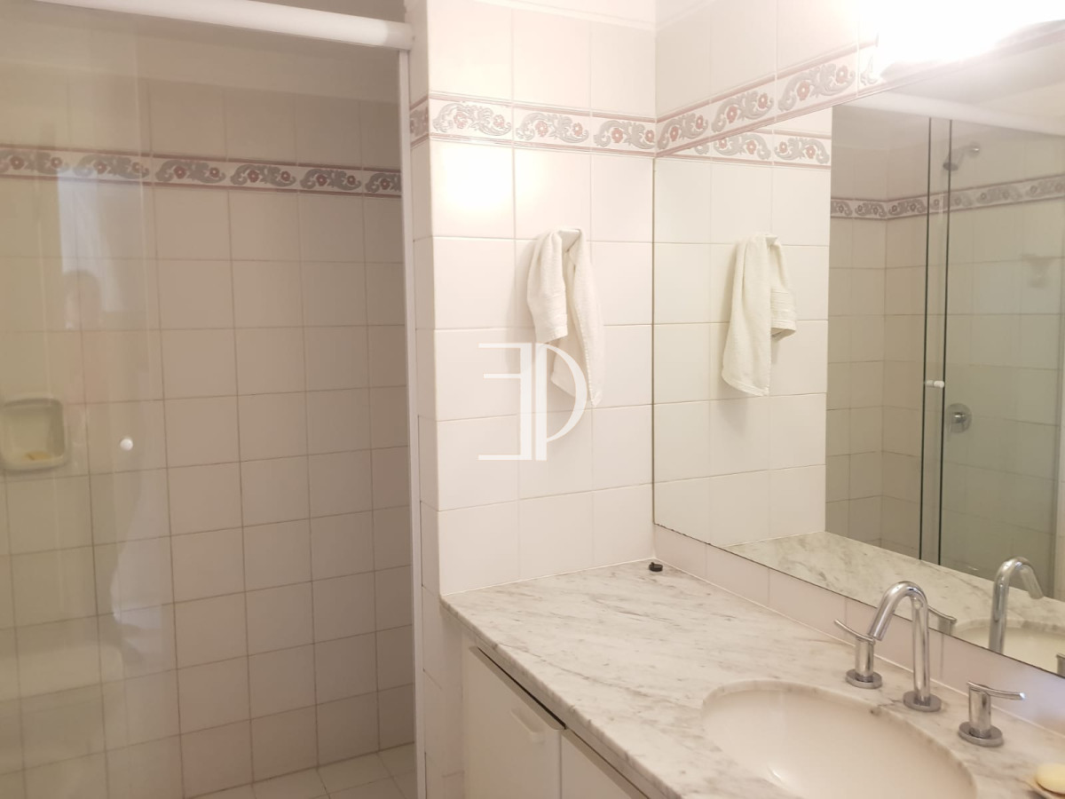 Apartamento ID.1057 - Venta - Apartamento - 3 dormitorios y dependencia de servicio - Complejo Lincoln Center - Frente al Mar