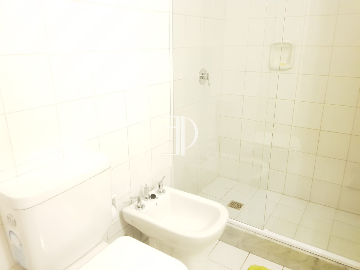 Apartamento ID.1057 - Venta - Apartamento - 3 dormitorios y dependencia de servicio - Complejo Lincoln Center - Frente al Mar