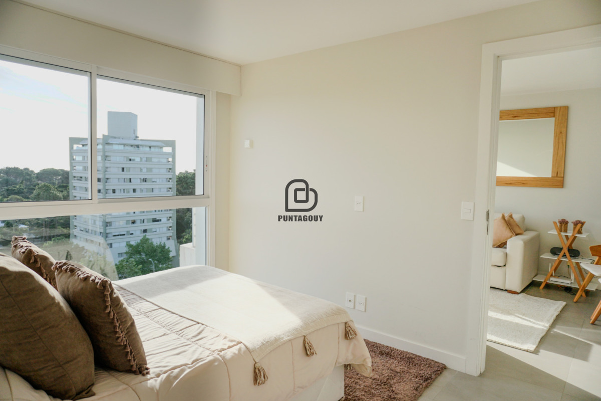 Apartamento ID.7600 - Apartamento de 2 dormitorios ,2 baños, en Roosevelt