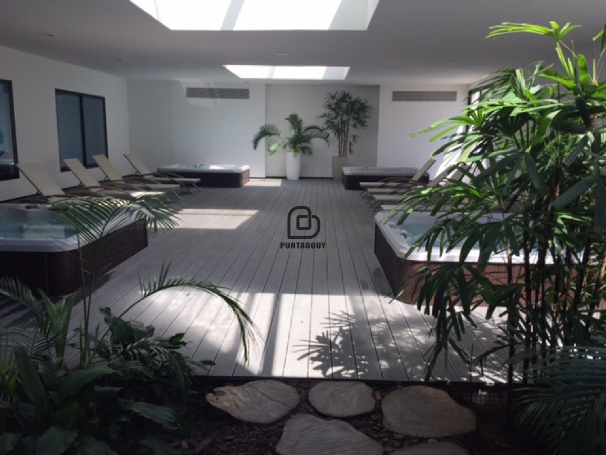 Apartamento ID.7600 - Apartamento de 2 dormitorios ,2 baños, en Roosevelt