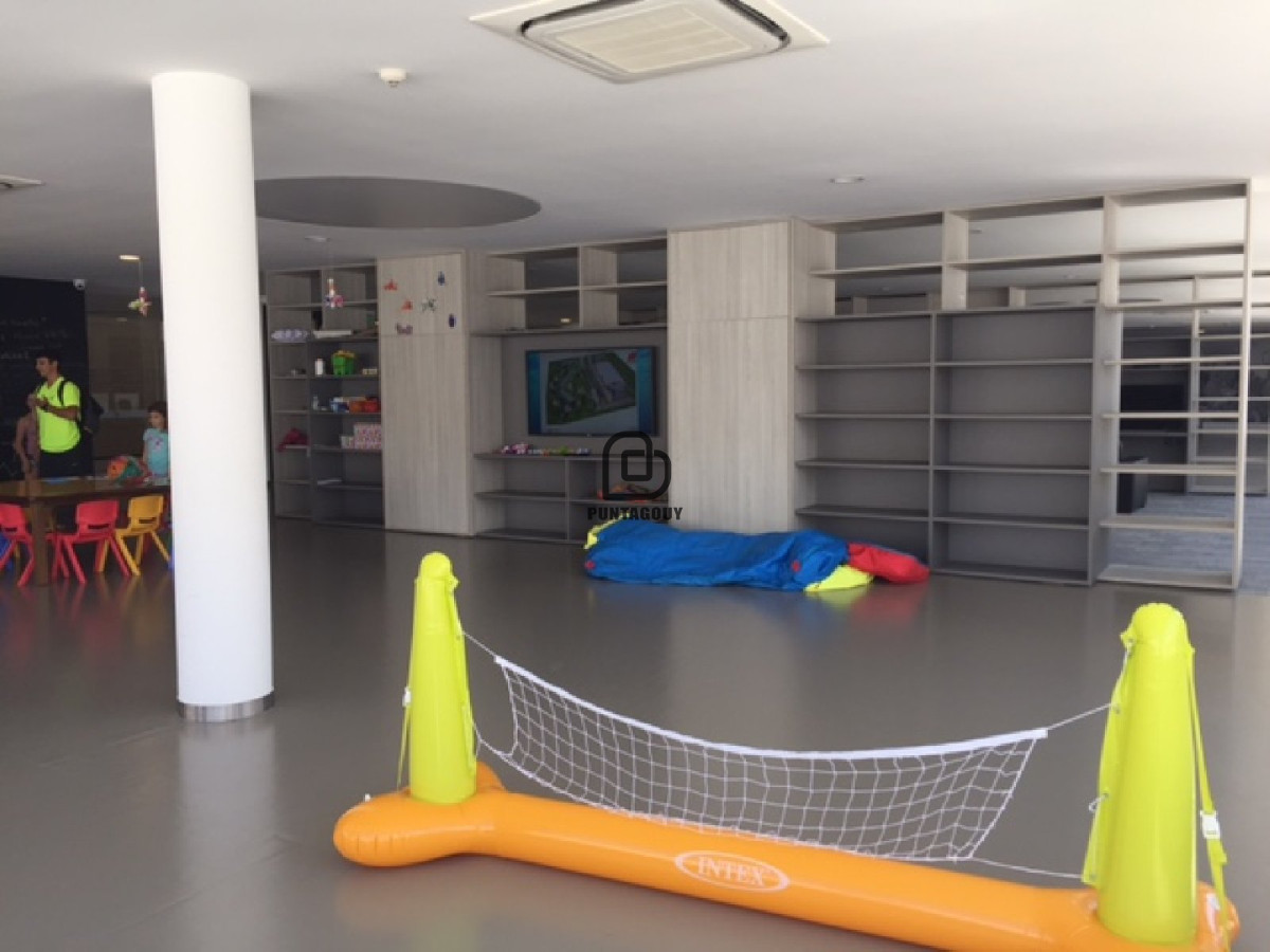 Apartamento ID.7600 - Apartamento de 2 dormitorios ,2 baños, en Roosevelt