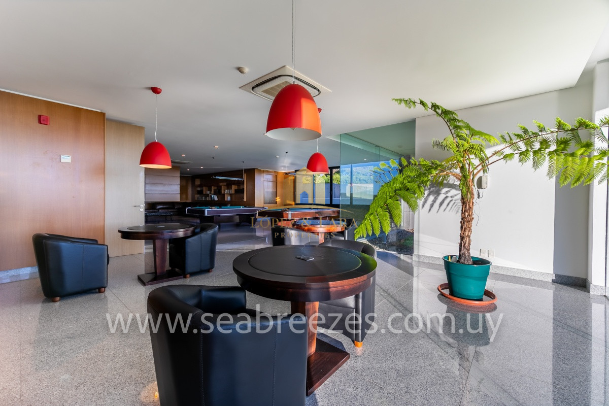 Apartamento ID.299 - Sea Breezes - Venta - Mansa - Punta del Este - 3 Dormitorios - Piscina - Parrilla
