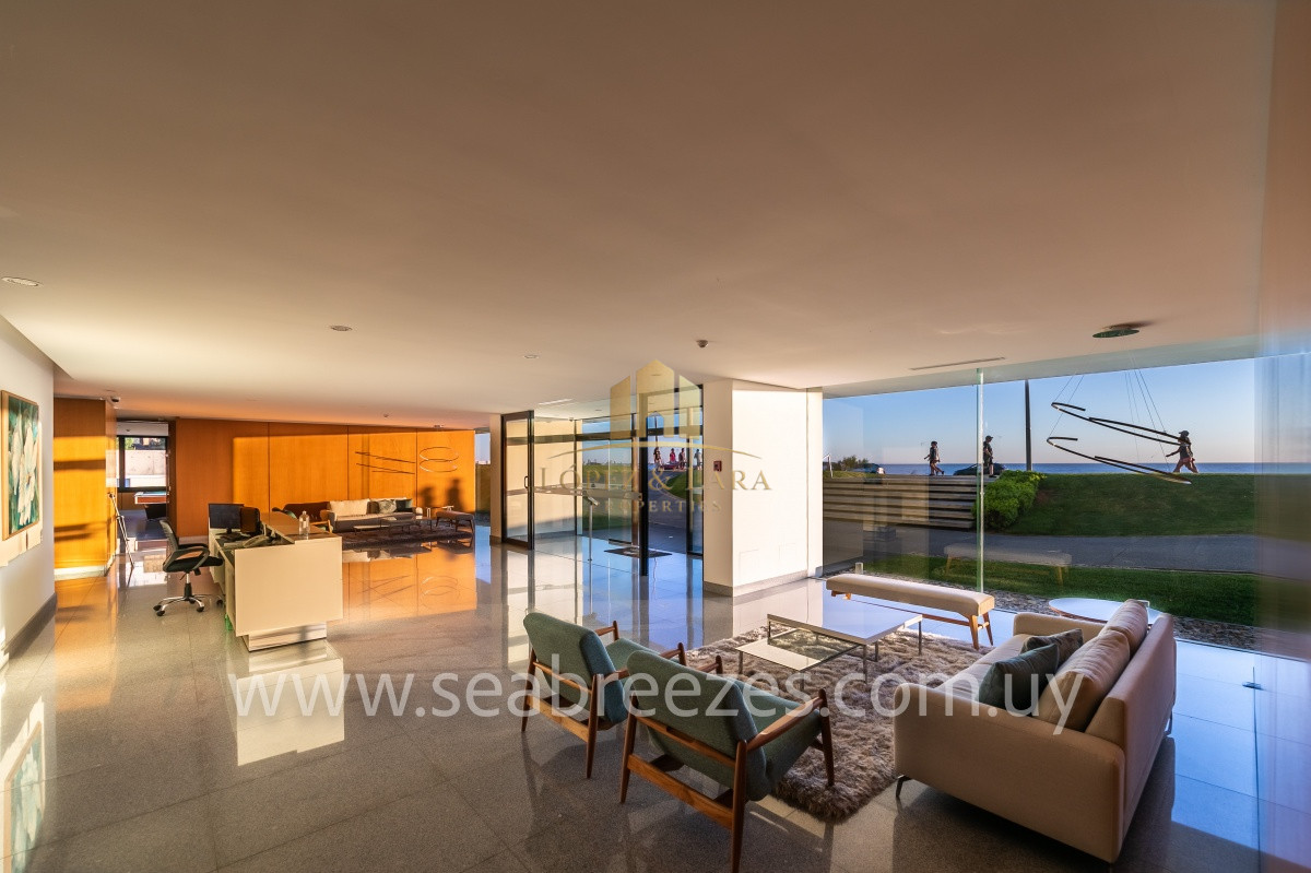 Apartamento ID.299 - Sea Breezes - Venta - Mansa - Punta del Este - 3 Dormitorios - Piscina - Parrilla