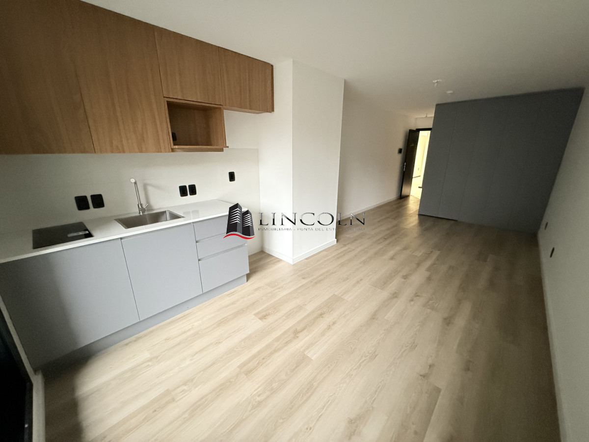 Monoambiente ideal para vivir o como inversión - LLN1691A