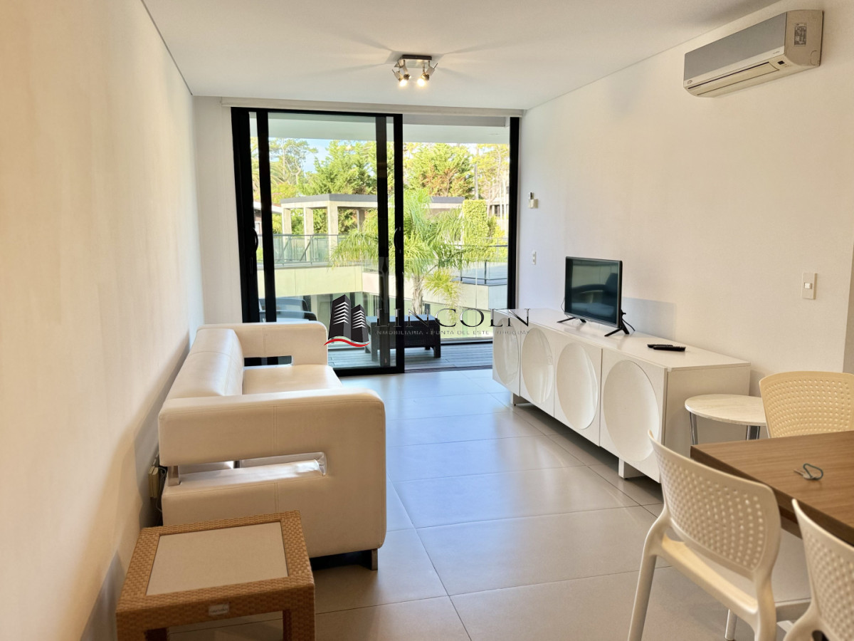 Sea Breezes - Venta - Mansa - Punta del Este - 1 Dormitorios - Piscina - Parrilla - LLN140A