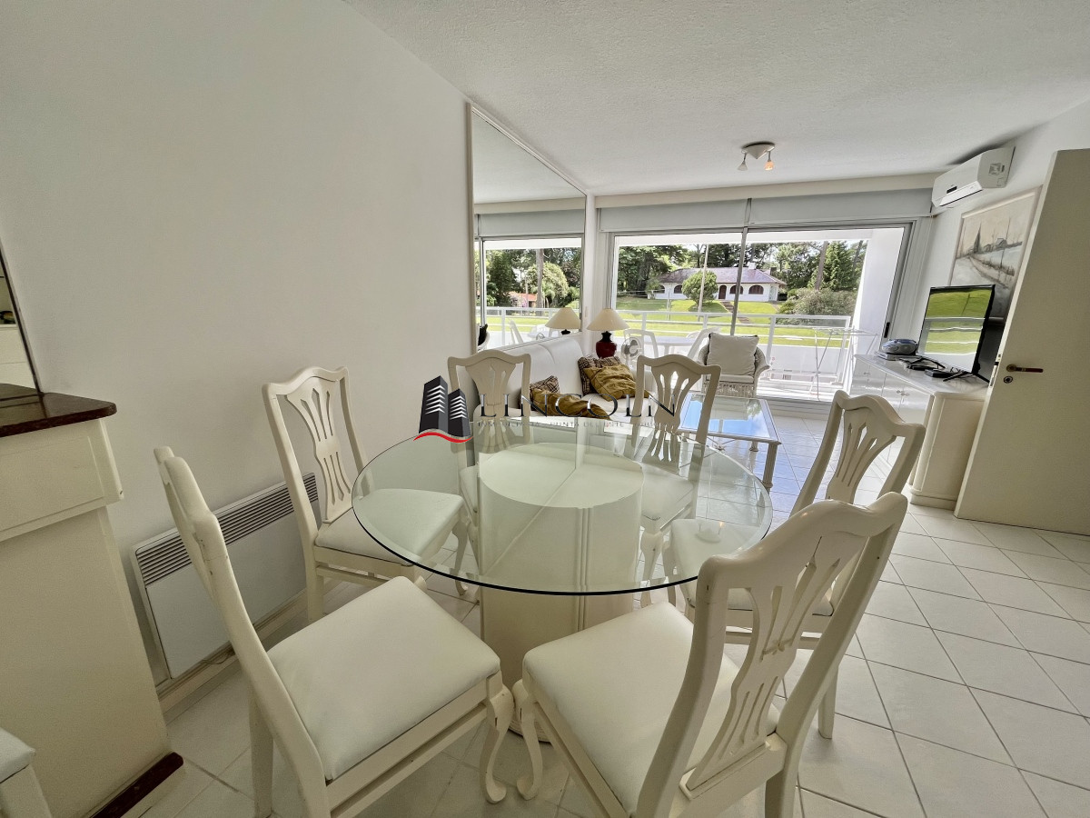 Apartamento de 2 dormitorios en oportunidad - LLN76A