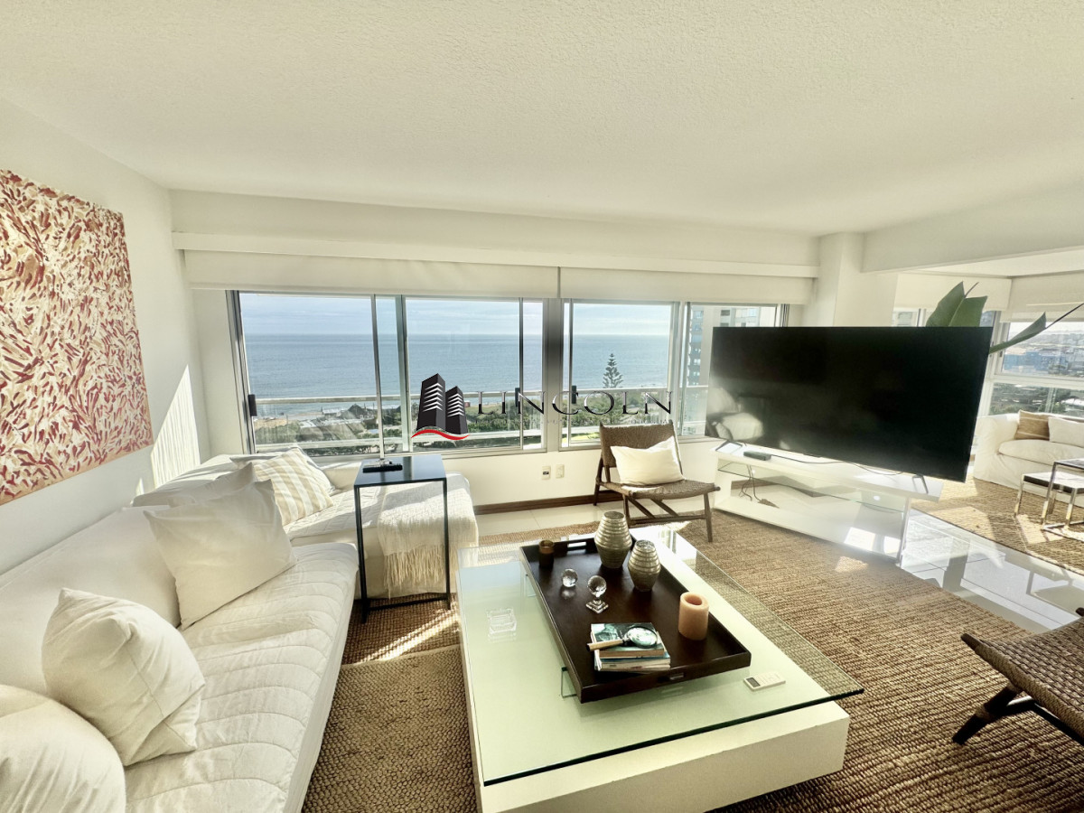 Apartamento - Torre Jefferson -  Complejo Lincoln Center - 3 dormitorios y servicio - Totalmente Reciclado - LLN49A