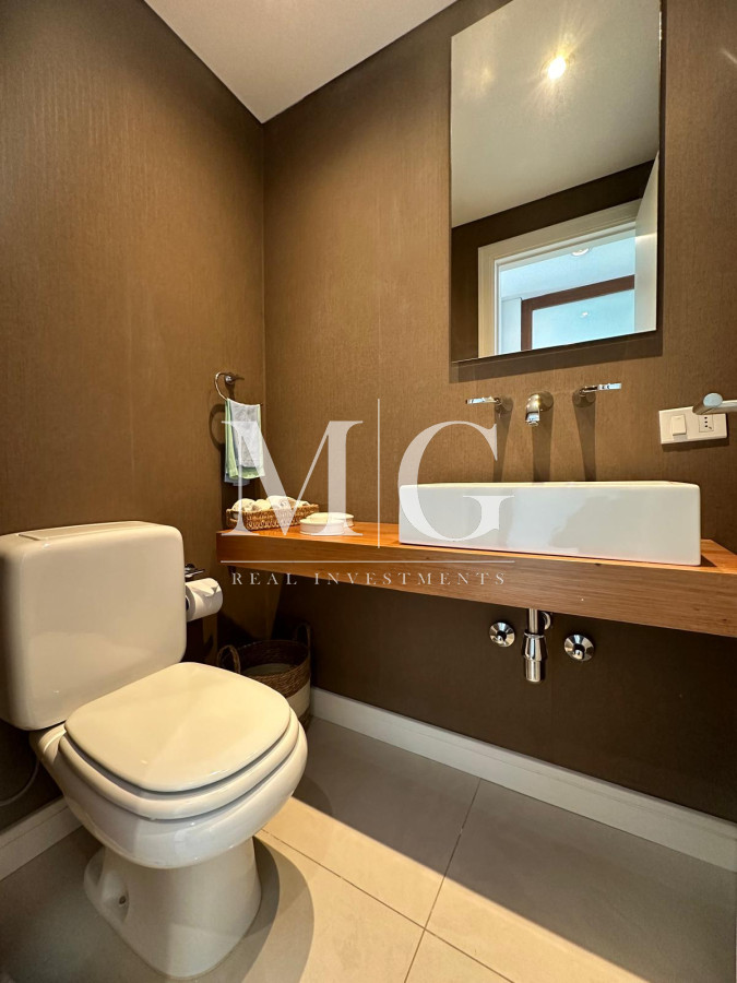 Apartamento ID.996 - PENTHOUSE DUPLEX VILLA BRAVA 3 DORMITORIOS, PISCINA CLIMATIZADA, PARRILLERO Y 2 COCHERAS