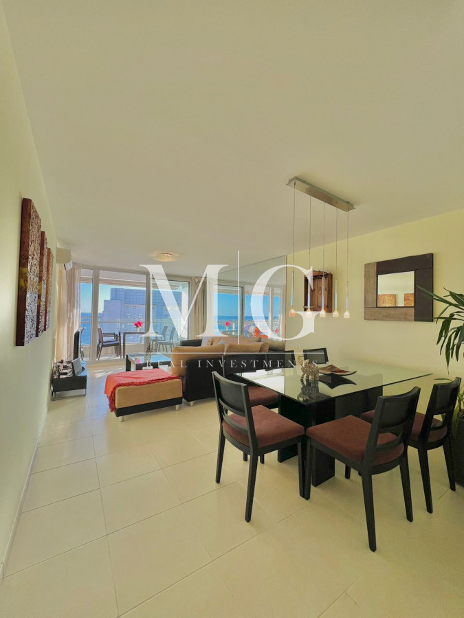 Apartamento ID.284 - ESPECTACULAR VISTA PLAYA MANSA EN PRIMERA LINEA, APARTAMENTO 2 DORMITORIOS
