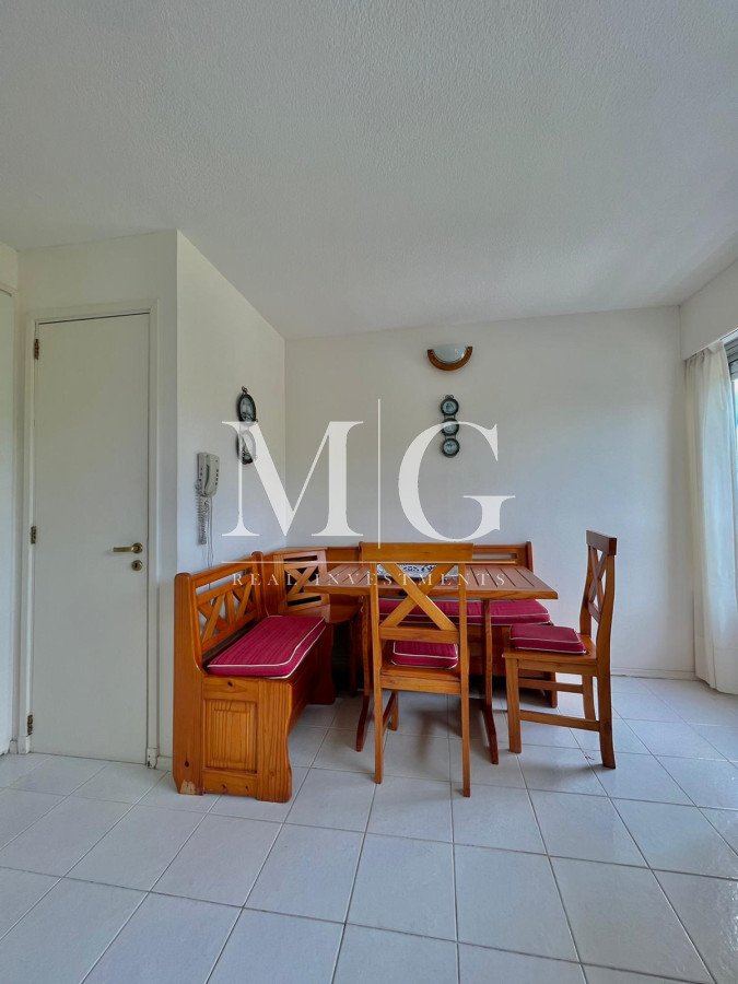 Apartamento ID.54 - Apartamento 3 dormitorios en Mansa con todos los servicios