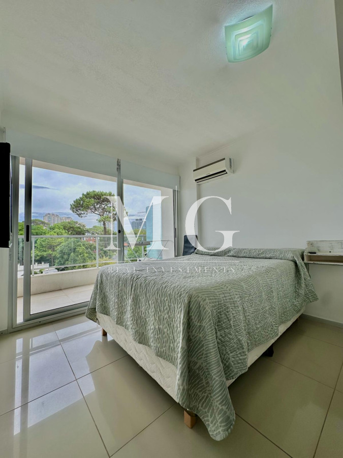 Apartamento ID.854 - ZONA AIDY GRILL A PASOS DE PLAZA MEXICO APTO CON COCHERA, BAJAS EXPENSAS!