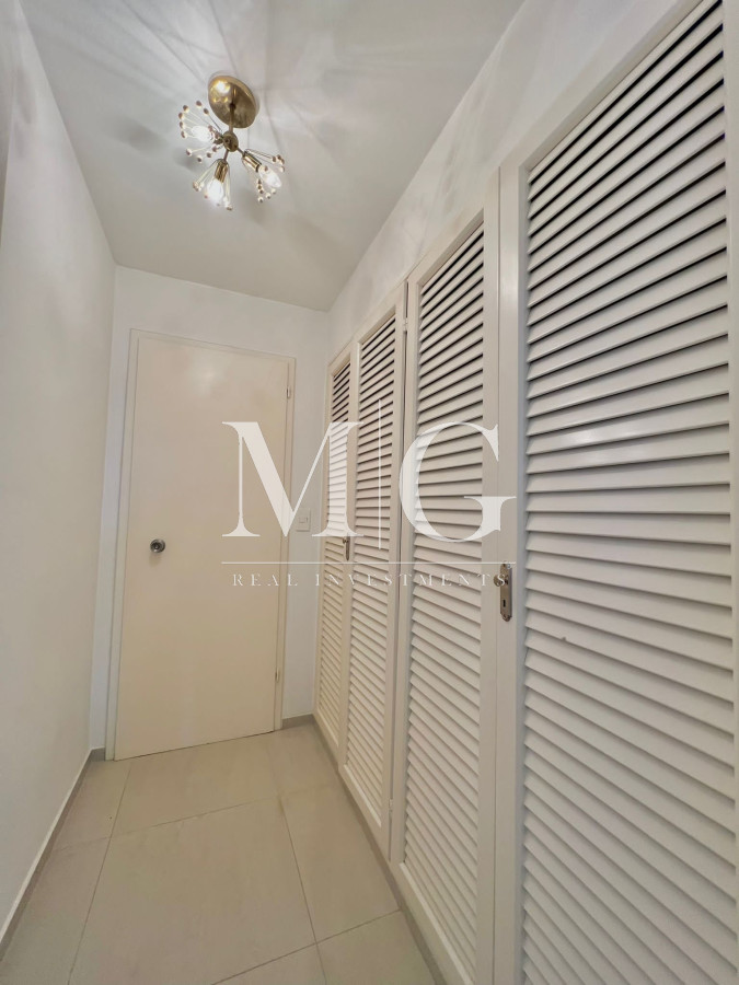Apartamento ID.331 - Venta Apartamento 3 dormitorios + dep.servicio con vista al mar
