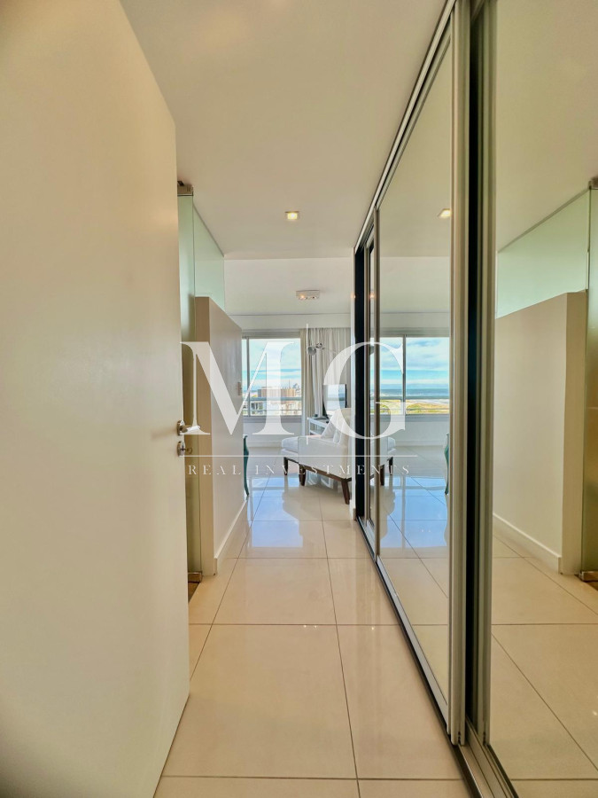 Apartamento ID.996 - PENTHOUSE DUPLEX VILLA BRAVA 3 DORMITORIOS, PISCINA CLIMATIZADA, PARRILLERO Y 2 COCHERAS
