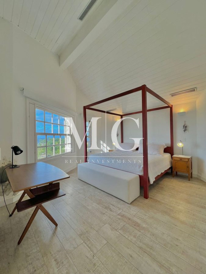 Apartamento ID.415 - Venta Apartamento 2 dormitorios + dep.servicio zona Brava, Punta del Este