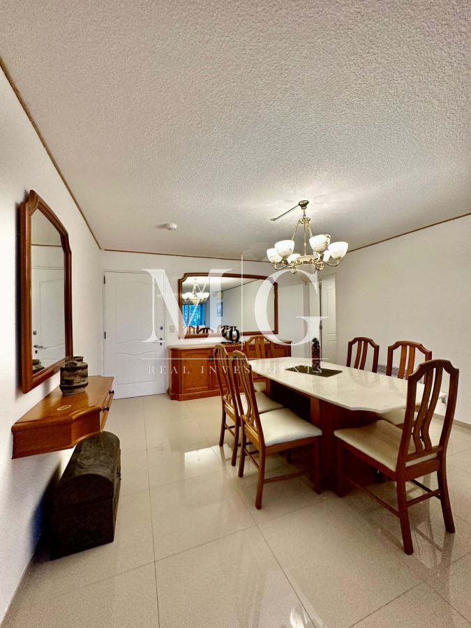 Apartamento ID.223 - Venta Apartamento 3 dormitorios + dep.servicio en Mansa 