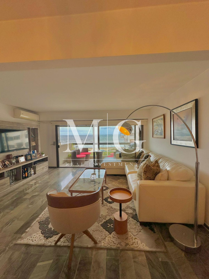 Apartamento ID.1020 - PISO ALTO CON VISTA A PLAYA BRAVA 3 DORMITORIOS + DEP.SERVICIO