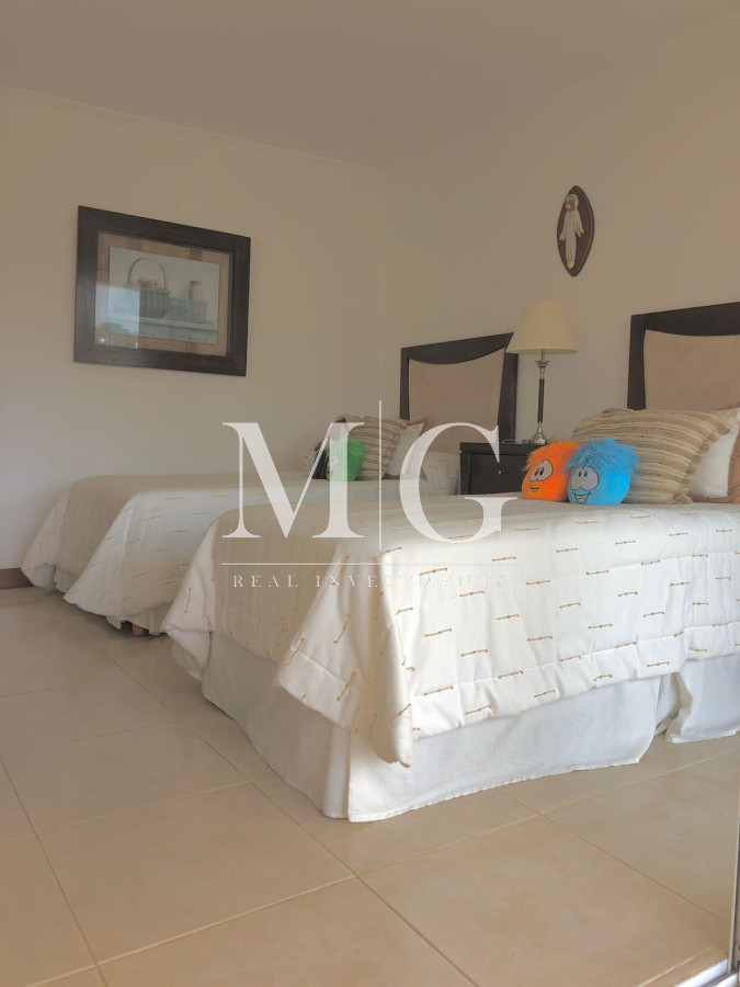 Apartamento ID.62 - Apartamento 4 dormitorios zona Brava, primera linea con vista al mar