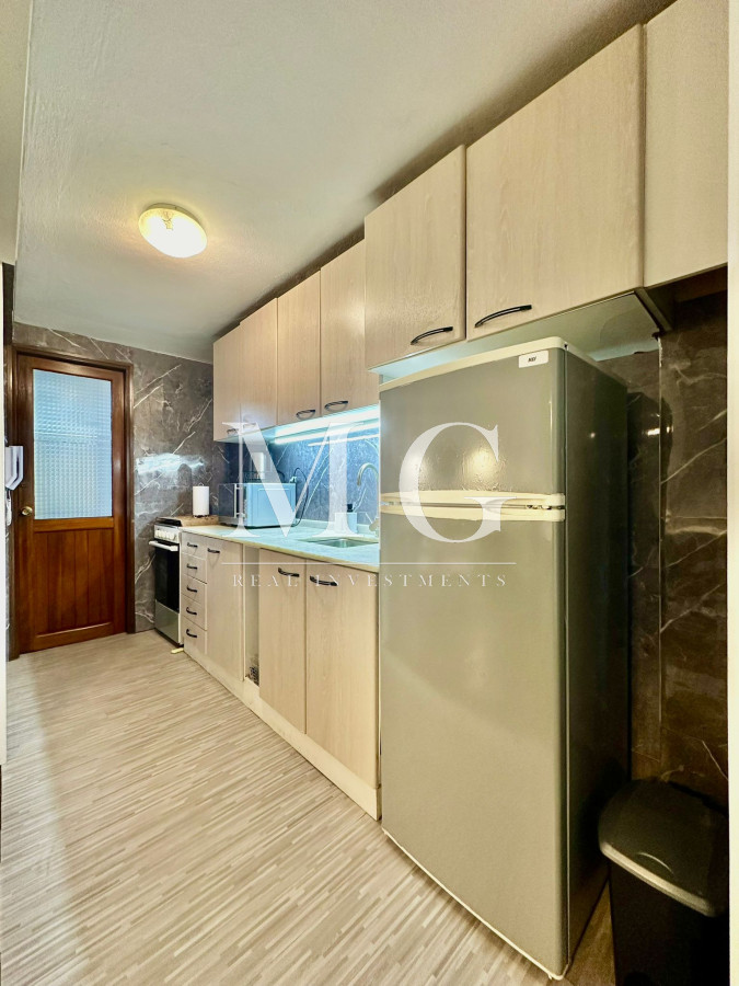 Apartamento ID.948 - BRAVA APARTAMENTO 1 Y 1/2 DORMITORIO CON COCHERA Y PARRILLERO!
