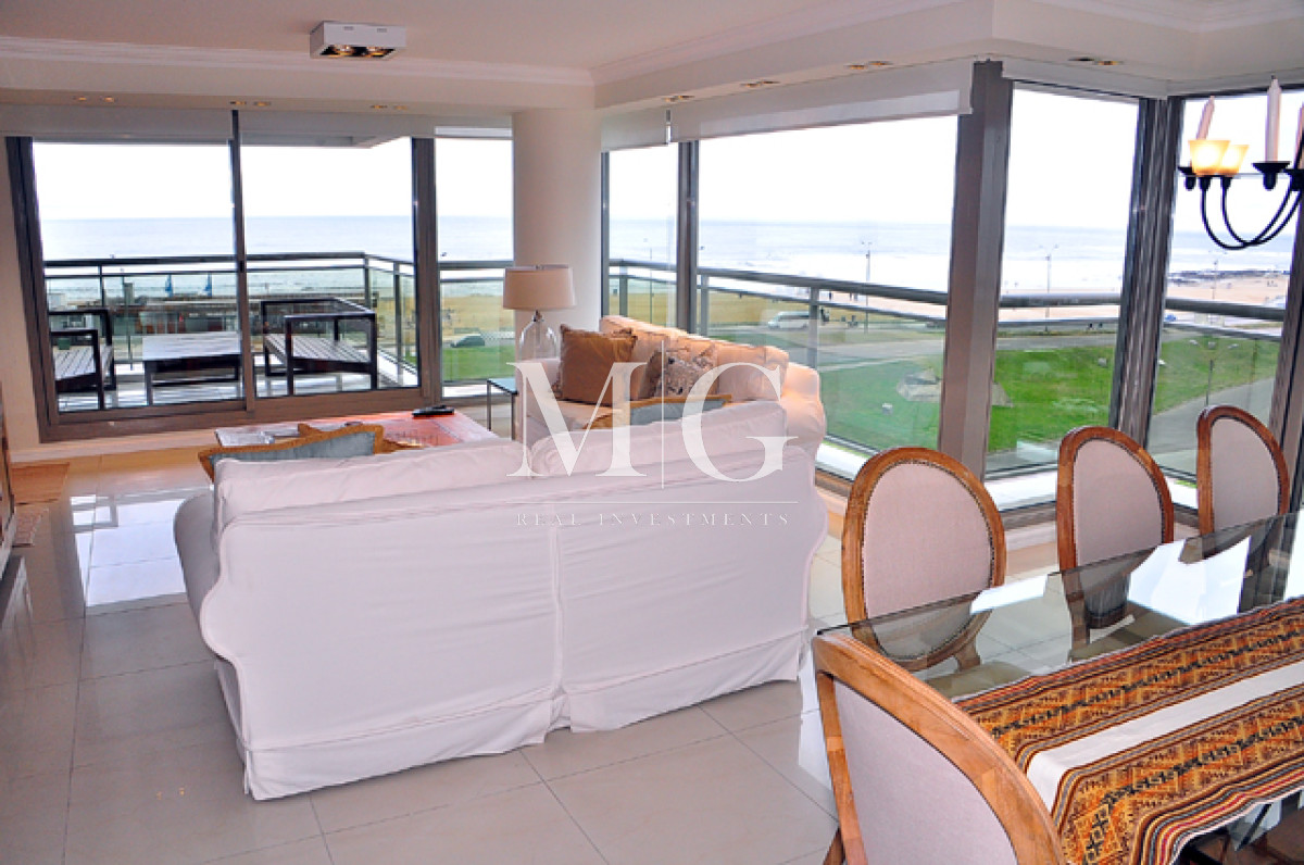 Apartamento ID.1176 - Torre Imperiale espectacular apartamento 4 dormitorios con vista al mar! Cochera doble!