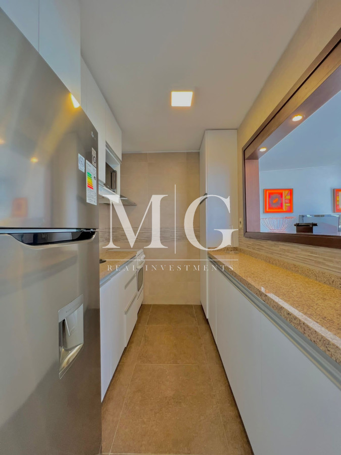 Apartamento ID.449 - ALQUILER ANUAL PENINSULA 3 DORMITORIOS, 3er PISO por ESCALERA