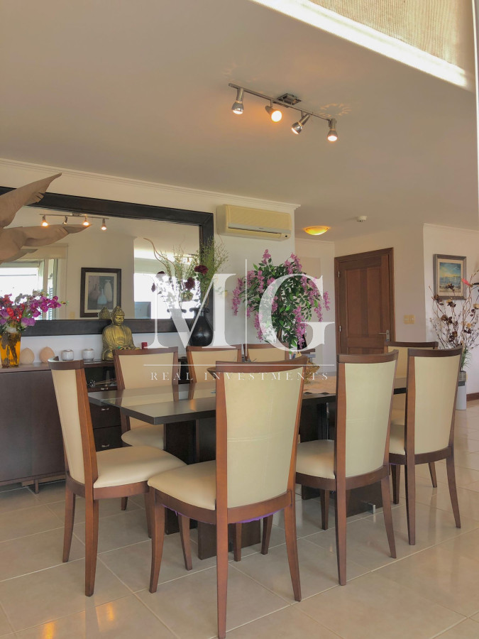 Apartamento ID.62 - Apartamento 4 dormitorios zona Brava, primera linea con vista al mar