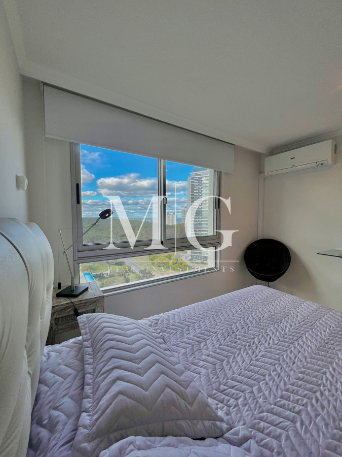 Apartamento ID.418 - Venta Apartamento 3 dormitorios con vista al Mar, Edificio con todos los servicios