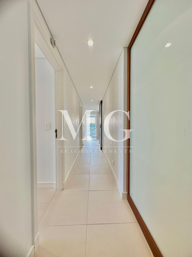Apartamento ID.995 - VILLA BRAVA VISTA AL MAR, TERRAZA CON PARRILLERO 4 DORMITORIOS