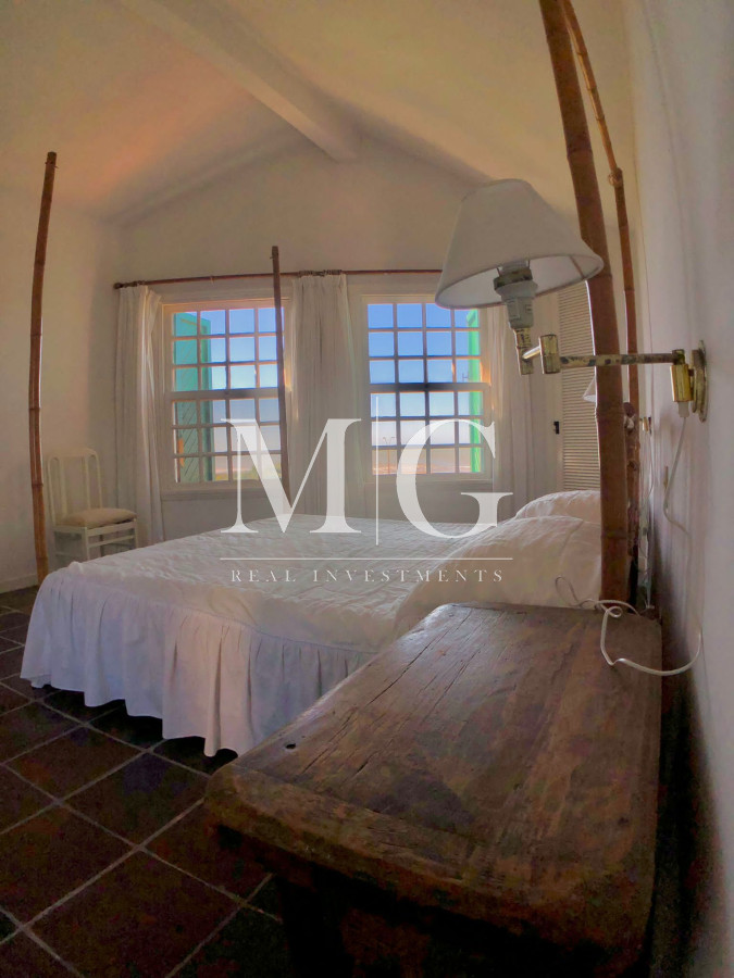 Apartamento ID.104 - Venta Apartamento 4 dormitorios con vista a Playa Brava