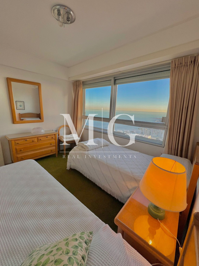 Apartamento ID.436 - Venta Apartamento 3 dormitorios + dep.servicio Piso alto con vista al mar, todos los servicios
