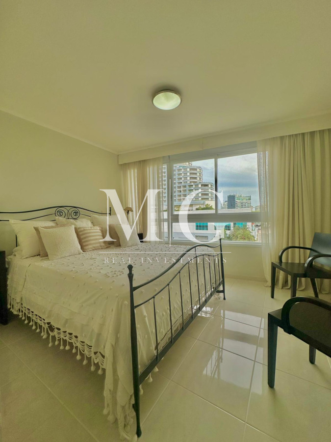 Apartamento ID.892 - MILLENIUM TOWER APARTAMENTO 3 DORMITORIOS + DEP. EXCELENTE VISTA!