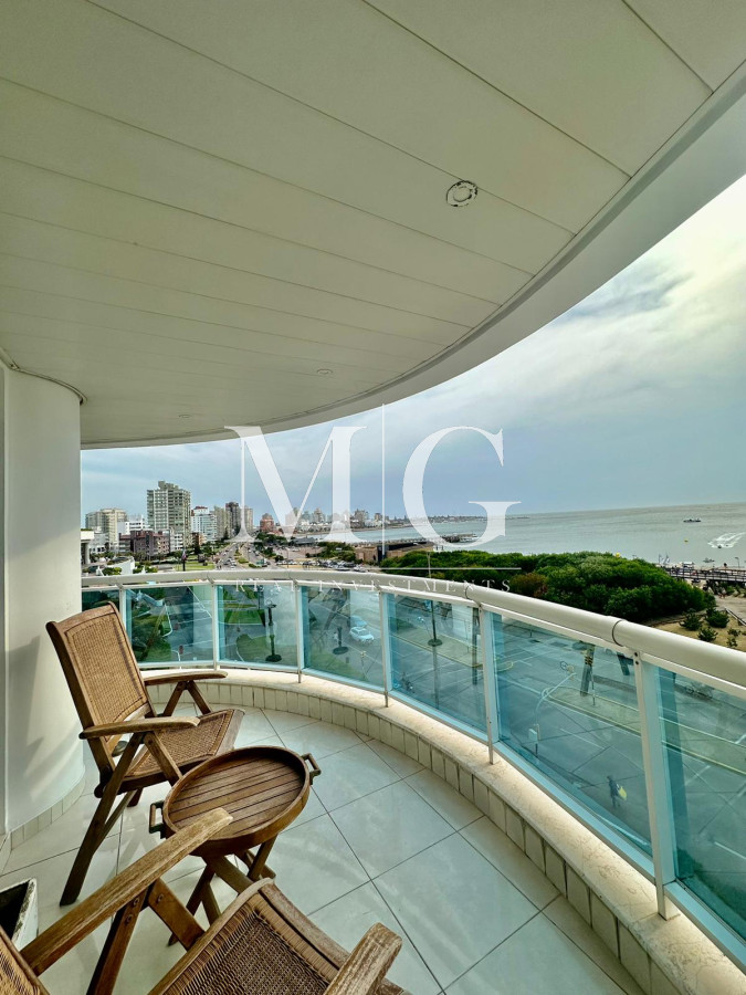 Apartamento ID.892 - MILLENIUM TOWER APARTAMENTO 3 DORMITORIOS + DEP. EXCELENTE VISTA!